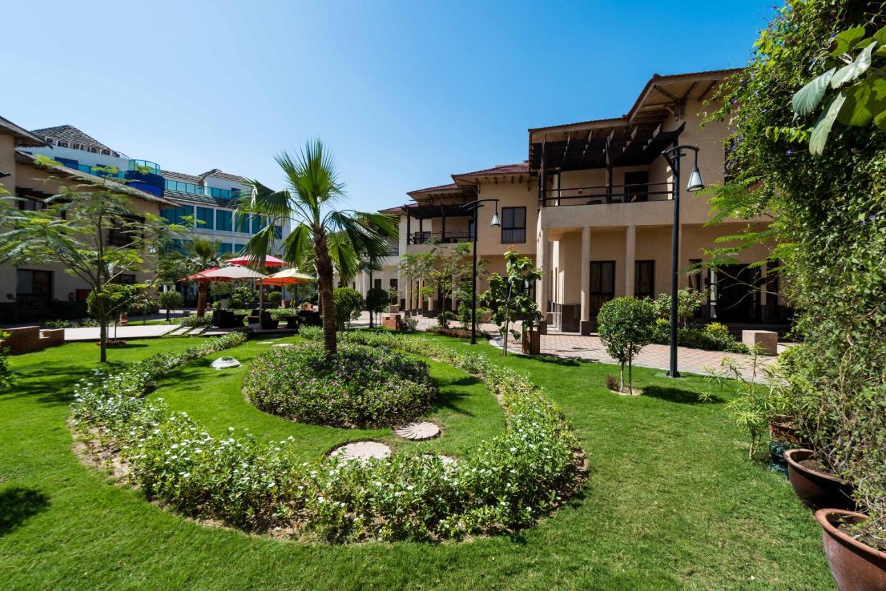 Braira Al Azizya Hotel & Resort Al-Khubar Exteriér fotografie
